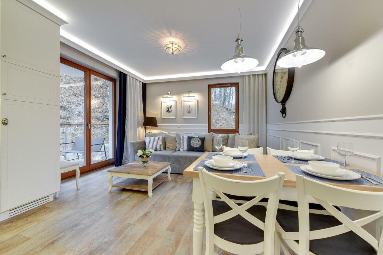 Lion Apartments Sopot Buitenkant foto